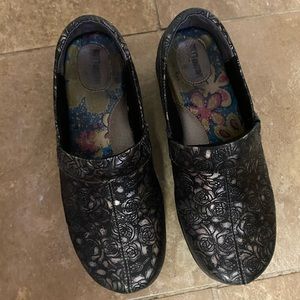 Grey’s Anatomy Softwalk shoes